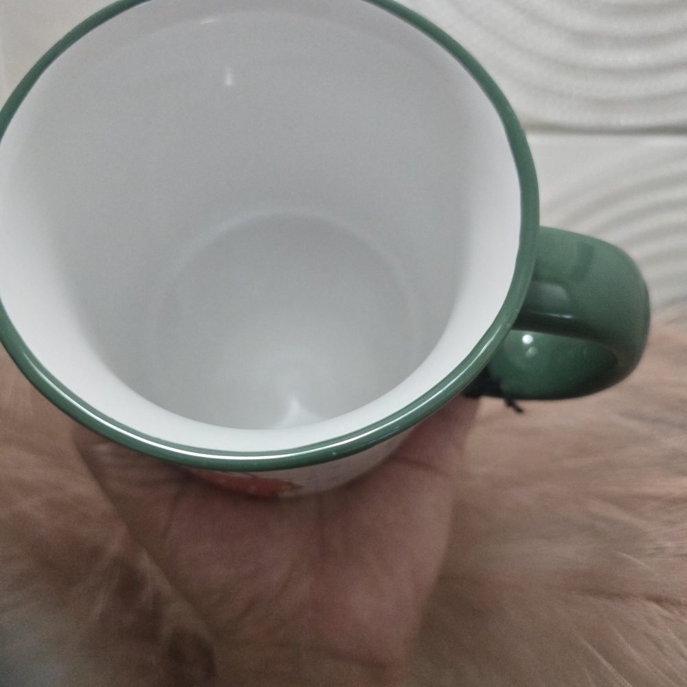 Peanuts Mug with Green Handle and Star Accents - Picture 5 of 7